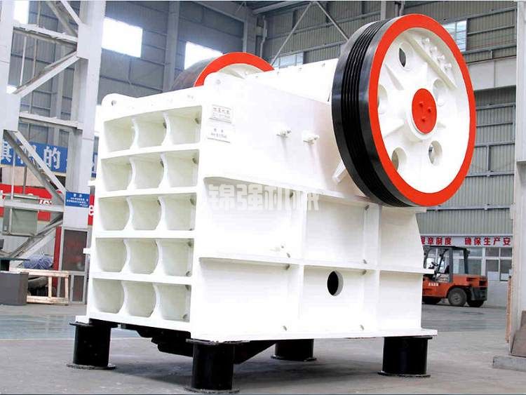 大型石料制砂設備生產(chǎn)線配置方案和報價(圖1)