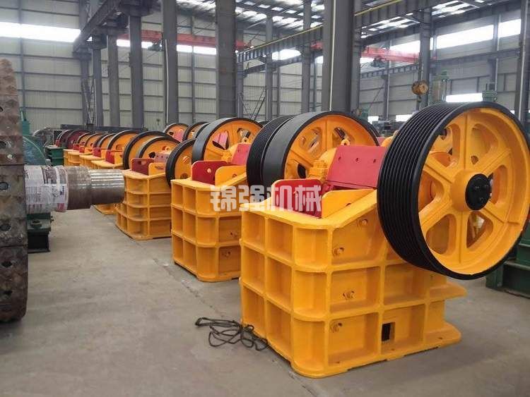 大型石子破碎機(jī)價格是多少？石子破碎機(jī)廠家推薦(圖1)